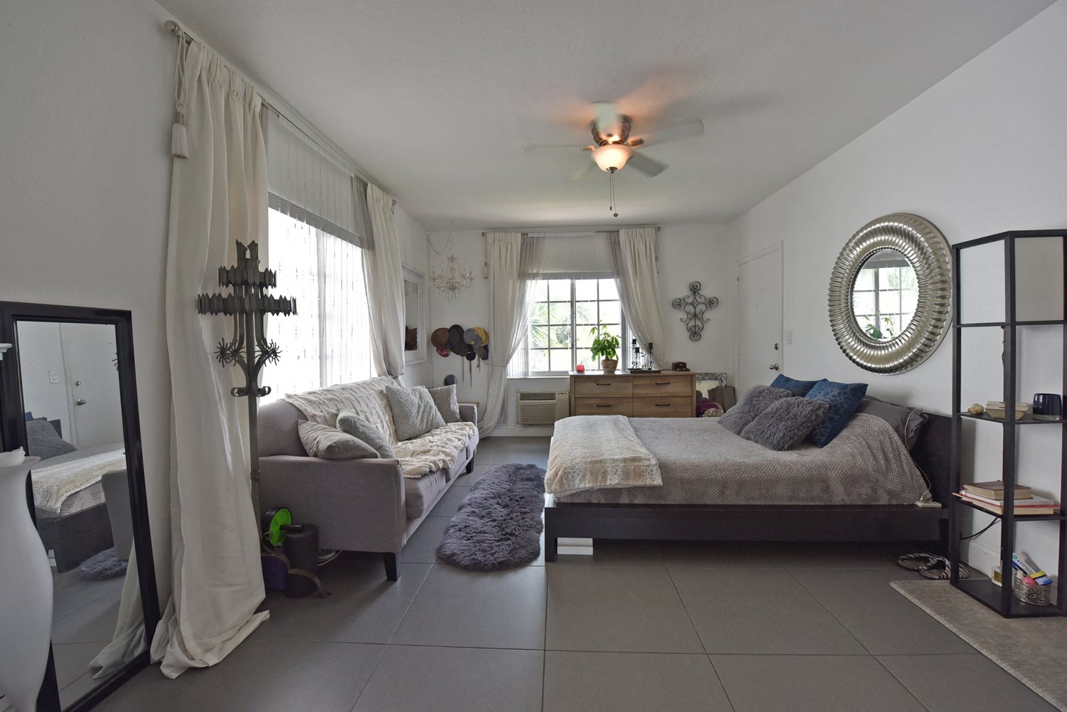 Gallery Photo 1